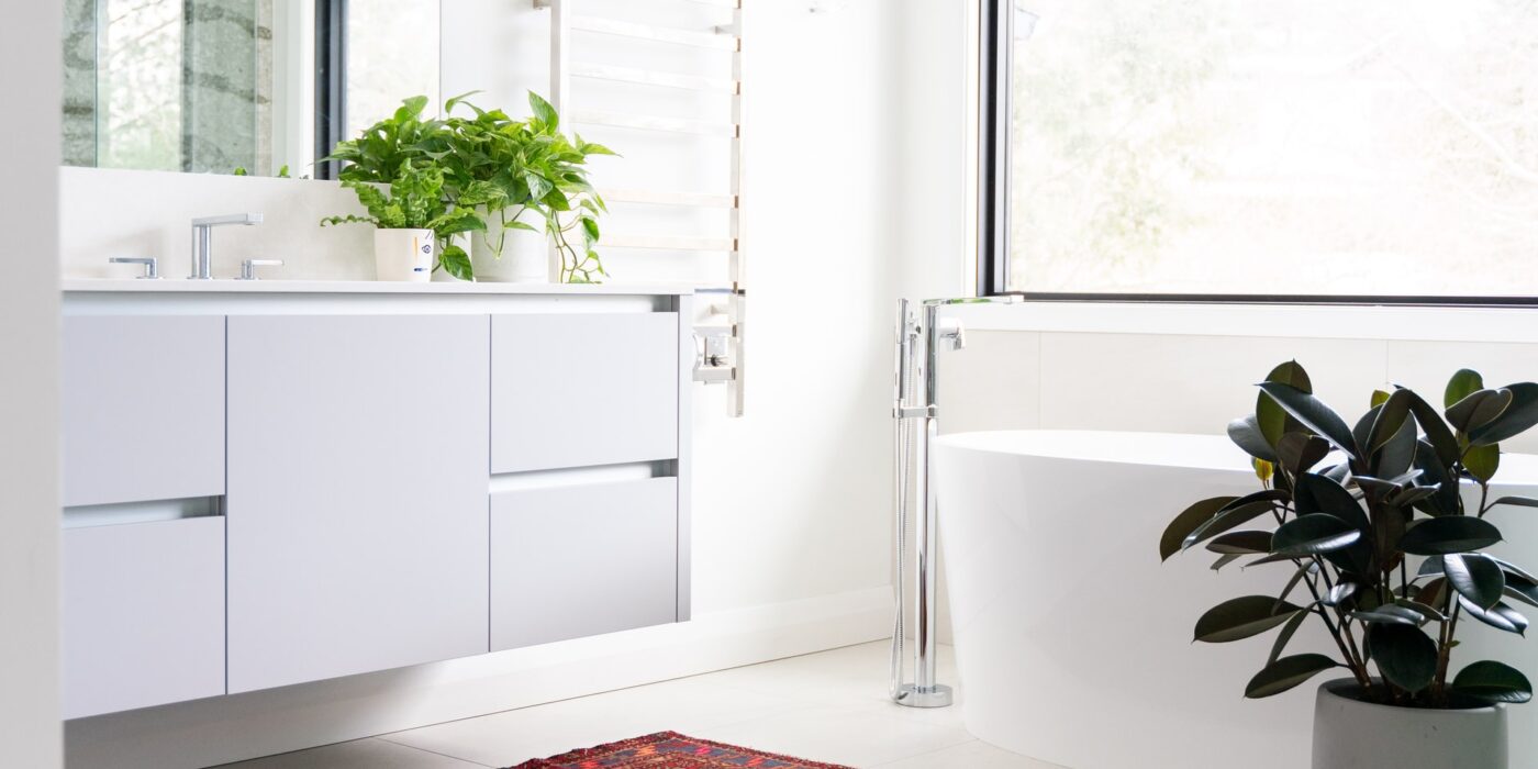 Persian carpet in bathroom